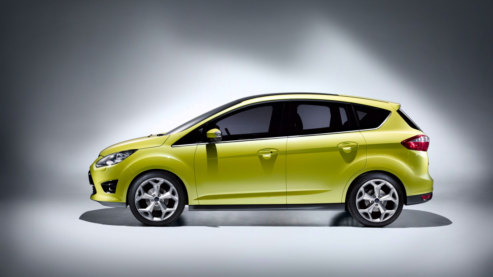 Noleggio auto a lungo termine Ford C-MAX